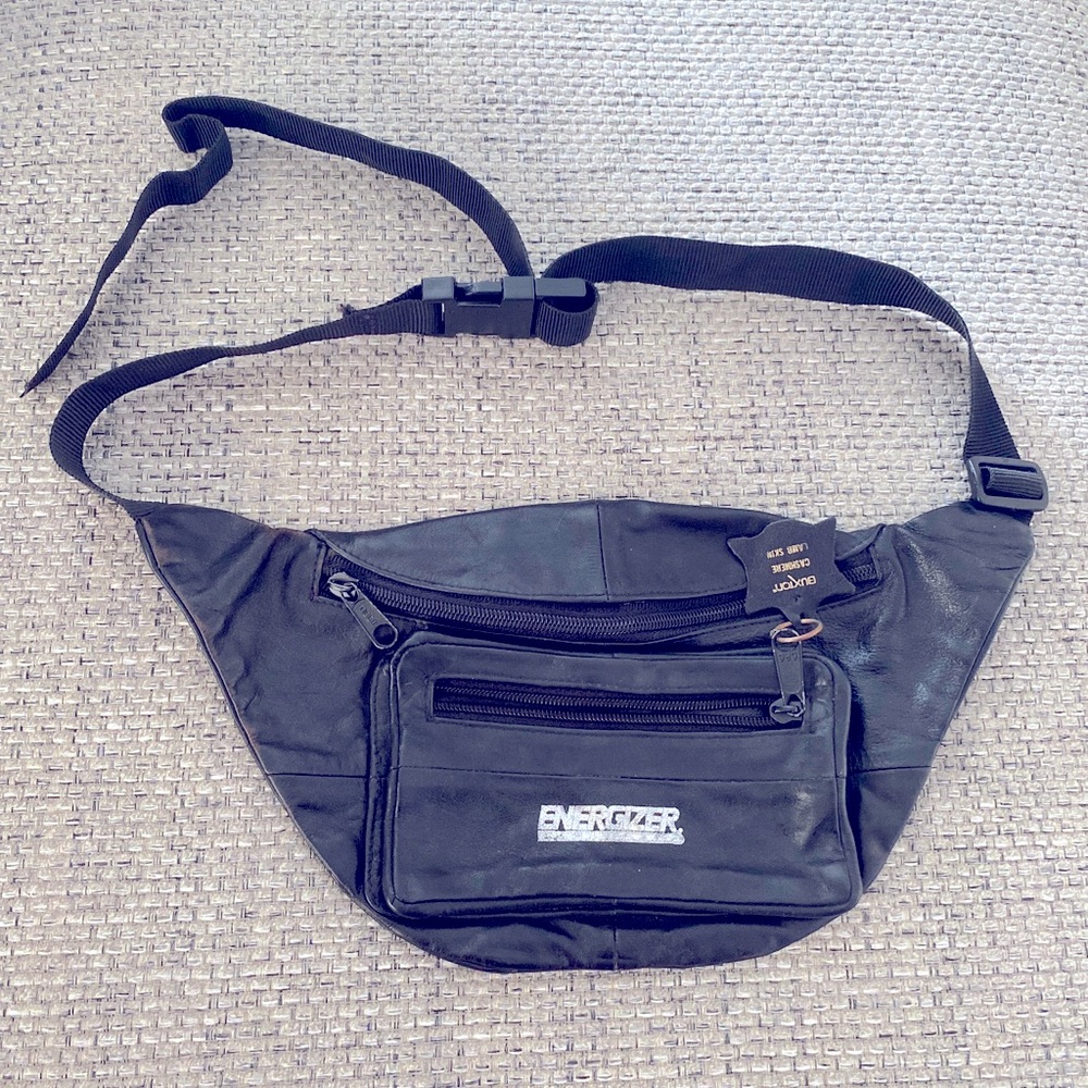 Vintage Buxton Cashmere Lamb Skin 80’s black Fannie Pack Energizer